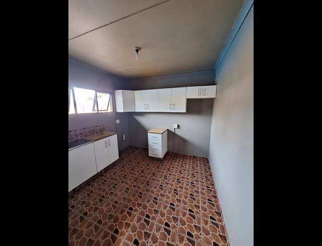 2 BEDROOM PROPERTY TO RENT IN BURLINGTON HEIGHTS